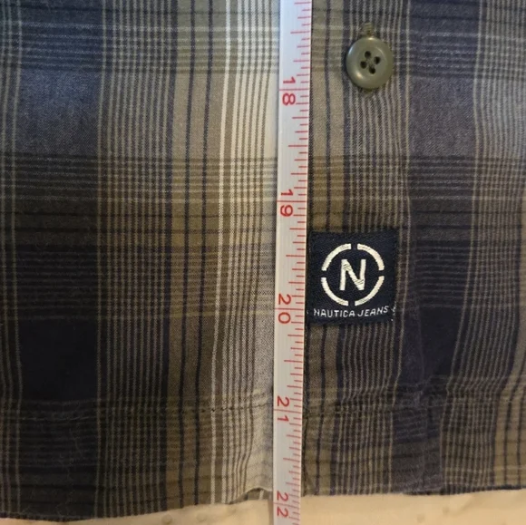 Nautica Jeans Co  Boys Blue Plaid Button Down Long Sleeve Shirt Size S - Picture 10 of 10